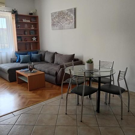 Livaja Appartement Kaštela Buitenkant foto