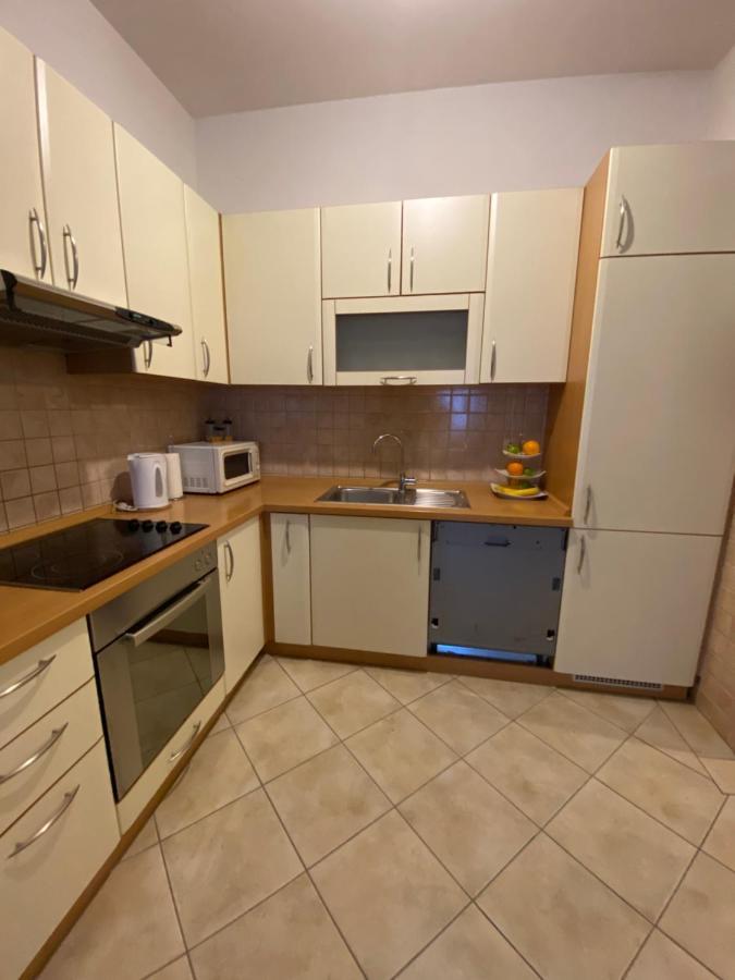 Livaja Appartement Kaštela Buitenkant foto